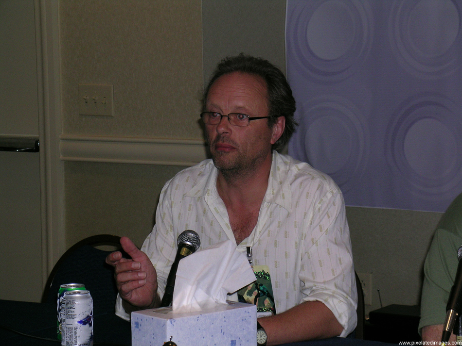 Robert Llewellyn